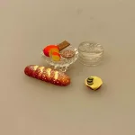 Miniature Lille Rund Havarti Ost i To Stykker, rød, mild, rund, ost, 5133, miniature mad, mini, ost, fransk ost, la gryere, la rustique, minimad, dukkehus, dukkehusmad, til dukkehuset, nissebo, nissemad, nissedør, til nisser, sætterkasse, sættekasse, til, sætterkassen, dukkestuen, dukkestue, sangskjuler, elsker ost, osteelsker, gavekort, symbolsk, speciel, tale, gimmick, biti, ribe