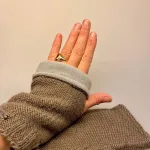 Pulsvarmere i Uld med Fleecefoer - Nougat, beige, plano, pair, 6763, fleecefoer, foret, med, foer, uld, ren, uldstrik, mobilvanter, lune, indendøre, indendørs, fingerfri, uden, fingre, pulsvarmere, muffedisser, håndledsvarmere, uldne, uld, ren, dobbeltstrikkede, to farver, ensfarvede, håndtrikkede, kvalitet, biti, ribe,