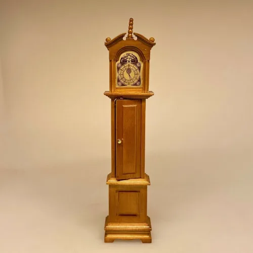 Miniature Standur Valnød, nød, lyst, træ, 2723, standur, standerur, bornholmer, bornholmerur, dukkehus, til dukkehuset, dukkehusting, dukkehustilbehør, miniature, miniaturer, minatures, små ting, nisseting, nisse tilbehør, ting til nisser, 1:12, biti, ribe, dukketing, dukkestue, træur, ur af træ,