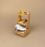 Miniature Stigereol med Skuffe Natur, lyst, træ, umalet, bøg,butik, udstilling, varer, stige, trappe, lille, 1:12, mini, salg, salgsreol, legetøj, badeværelse, børneværelse, symbolsk, gave, sjov, display