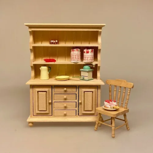 Miniature Buffet med Skuffer og Skabe Natur, umalet, chartol, chatol, 3902, o, reol, møbel, møbler, skuffer, skabe, miniaturer, 1:12, dukkehus, dukkehusmøbler, dukkemøbler, køkken, køkkenreol, køkkenmøbel, symbolsk, gave, gaveide, sjov, sangskjuler,