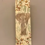 Bogmærke Karton med Elefant, bogmærke, læse, bøger, læsehest, book, lover, gave, bibliotek, bibliotikar, symbolsk, boggave, gavekort. bogmesse, fint, safari, vilde dyr, big five, zoo, dyrepasser, biti, ribe