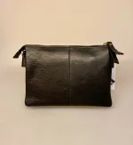 Lille Taske i Skind med Pung - Olga Sort,sporty, nøglering, brun, lysebrun, camel, karamel, taskepung, pung, tegnebog, mobiltaske, lille, rummelig, lædervarer, lædertaske, skindtaske, festtaske, gå-i-byen, sporty, klassisk, enkel, simpel, lommer, rum, cross body, cross over, skudertaske, organiser, clutch, dansk, design, kvalitet, kalveskind, dametaske, gave, billig, fin, biti, ribe,