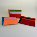 Unika Kortetui i Læder - Flerfarvet med Lomme, A terracotta/orange, C rust/aprikos, B bordeaux/grå, farver, kulørt, little elephant, my wallit, italiensk, spansk, kortetui, kortholder, kortpung, lille, kompakt, credit cards, kreditkort, unisex, farveglad, særlig, speciel, flot, unika, kun en af hver, one of a kind, piger, damer, mænd, lomme, gave, gaveide, billig, lækker, skind, læder, pung, kort, cool, biti, ribe, vadehavet, 81047