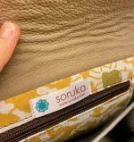 Unika Taske i Læder - Beth Fuchsia Varm Gul, pink, karry, varm, frisk, sommerfarver, , lyse, farver, varme, varmgul, sommer, sommerfarver, Beth , Unika Taske i læder - flerfarvet L, Unika Taske , Unika Taske i læder, taske, skind, læder, skindtaske, ægte læder, ægte skind, lædertaske, spansk, design, smart, unika, unikt, one of a kind, recykling, upcykling, upcycled, recycled, sustainable, bæredygtigt, naturligt, vegetabilsk, garvet, håndlavet, kunsthåndværk, læderarbejde, specielt, flot, lækkert, kvalitet, biti, ribe, domkirken, marsken, vadehavet, my wallit, italiensk, spansk, elefant