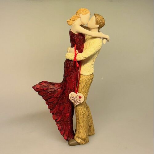 More Than Words - Soulmates, sjælevenner, ven, bedste, kærester, elskede, kærlighed, bryllup, forlovelse, forlovelsesgave, bryllupsgave, brudepar, for altid, morgengave, brud, gom, figur, symbolsk, særlig, buste, keramik, nips, pynt, love, valentinesgave, valentines, dag, årsdag, engelsk, håndmalet, særlig, flot, smuk, more than words, willowthree, arora