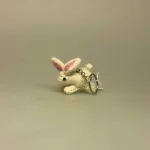 Nøglering med Filtet Kanin, RA, naturstyle, filt, filtet, filtkanin, kanin, nøglering, nuttet, konfirmation, symbolsk, gave, gaveide, konfirmand, kaninting, kaninnøglering, håndlavet, dyr, kæledyr, hare, hvid, tryllekunst, tryllekunstner, biti, ribe, filtfigur,