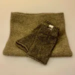 Possum Strikket Tube Tørklæde - Halsedisse Lysebrun, Pulsvarmere i Blød Possum Uld - Brun, kauri, 472, gråbrun, mørkebrun, brun sort, neutrale, muffedisser, håndledsvarmere, pulsvarmere, fingerløse, åbne, korte, figre, strik, strikvanter, arbejde, kontor, koldt, fingerfri, mobil, handsker, vanter, possum, angora, lune, bløde, lækre, holde, varmen, gave, gaveide, smarte, lækre, kvalitet, fine, biti, ribe, new zealand,