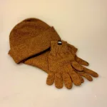 Possum Hue Dobbelt med Opslag - Gylden, Strikkede Fingervanter Possum Gylden, tahiti, gyldenbrun, camel, noble, wilde, mix, meleret, fingerhandsker, strikhandsker, strikvanter, uldvanter, uldhandsker, luksus, cashmere, cashmir, angora, ekstra, bløde, lune, lækre, varme, damer, piger, flotte, luksus, kvalitet, new zealand, biti, ribe, vinter, tilbhør, out door, vadehavet, nationalpark, sort sol