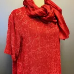 Tunika Bluse Ulin A-facon - Rød, 391, hindbærrød, ribs, rød, klar, ensfarvet, frisk, lang, vidde, løs, store, størrelser, tunika, t-shirt, vævet, hørbluse, hørtunika, kortærmet, røde, bærfarver, åndbar, behagelig, natur, fibre, materiale, håndtrykt, batiktryk, holdbar, tidsløs, bæredygtig, design, fest, hverdag, smart, klædelig, dansk, design, biti, ribe