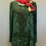 Tunika Model Adaman - Petrol, B42, tunika, Diva, crincle, crepe, lang, vidde, a-form, a-snit, løs, vidde, behagelig, mørk, tordenblå, flaskegrøn, midnatsblå, blækblå, petrol, petroleumsblå, petroleumsgrøn, elegant, mættede, farver, store, størrelser, rummelig, langærmet, brystvidde, glat, bomuld, batik, tryk, farvet, håndtrykt, bali, indonesien, biti, ribe, marimekko