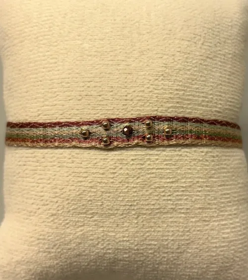 Vævet Armbånd 8 mm med Kugler og Agat - Grøn Rosaguld, Vævet Armbånd Bredt med Kugler og Agat - Grøn Rosaguld, unika, særlig, ædelsten, ægte, sten, turkis, calzedon, rosakvarts, agat, carneol, kærlighed, brud, morgengave, bryllup, gave, valentines, kæreste, forlovelse, feminint, sui ava, enamel, leju, vævet, håndvævet, fransk, holland, moderne, kunst, kunsthåndværk, one of a kind, kvalitet, holdbart, venskab, amulet, lykkebringende, smykke, flot, cool, lækkert, agater, anni lu, biti, ribe