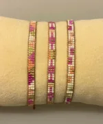 Vævet Armbånd Sead Beads 5 mm - Pink Hvid Guld, lyse, friske, forårsfarver, farver, sommerfarver, indiansk, boho, hippie, samoa, brunt, unika, særlig, kærlighed, brud, morgengave, bryllup, gave, valentines, kæreste, forlovelse, feminint, sui ava, enamel, leju, vævet, håndvævet, fransk, holland, moderne, kunst, kunsthåndværk, one of a kind, kvalitet, holdbart, venskab, amulet, lykkebringende, smykke, flot, cool, lækkert, anni lu, biti, ribe, japanske, sea beeds, miyuki, perler, glas, skinner, blanke, indiansk, håndlavet, feminint,, perlearmbånd,