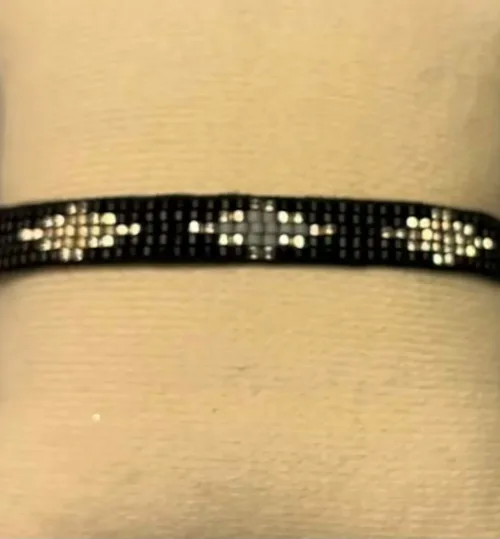 Vævet Armbånd Sead Bea0, unika, særlig, kærlighed, brud, morgengave, bryllup, gave, valentines, kæreste, forlovelse, feminint, sui ava, enamel, leju, vævet, håndvævet, fransk, holland, moderne, kunst, kunsthåndværk, one of a kind, kvalitet, holdbart, venskab, amulet, lykkebringende, smykke, flot, cool, lækkert, anni lu, biti, ribeds Bredt - Sort Sølv , japanske, sea beeds, miyuki, perler, glas, skinner, blanke, indiansk, håndlavet, maskulint, feminint, sort, perlearmbånd,Vævet Armbånd Sead Beads 8 mm - Sort Sølv,