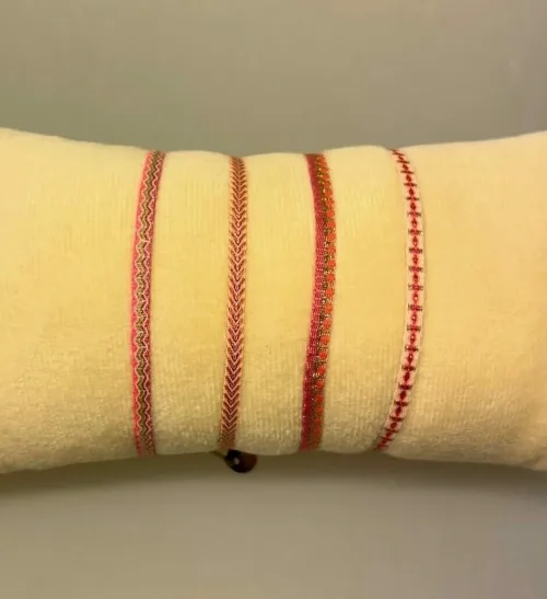 Vævet Armbånd Smalt - Pink, MT40, pack 5, rosa, pink, fransk, leju, hollandsk, håndvævet, venskabsarmbånd, veninde, ven, holdbare, sporty, smukke, vævede, armbånd, smalt, regulerbart, til, piger, damer, kvinder, drenge, mænd, særligt, flot, sporty, cool, moderne, gave, gaveide, konfirmand, konfirmation, biti, ribe, design,