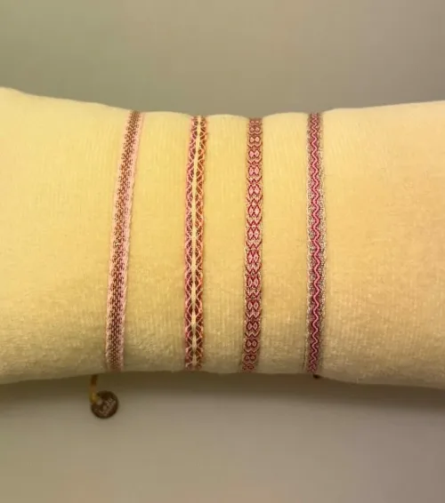 Vævet Armbånd Smalt - Sparkle, MT40, pack 3 , pack1, rosa, rød, sølv, fransk, leju, hollandsk, håndvævet, venskabsarmbånd, veninde, ven, holdbare, sporty, smukke, vævede, armbånd, smalt, regulerbart, til, piger, damer, kvinder, drenge, mænd, særligt, flot, sporty, cool, moderne, gave, gaveide, konfirmand, konfirmation, biti, ribe, design,