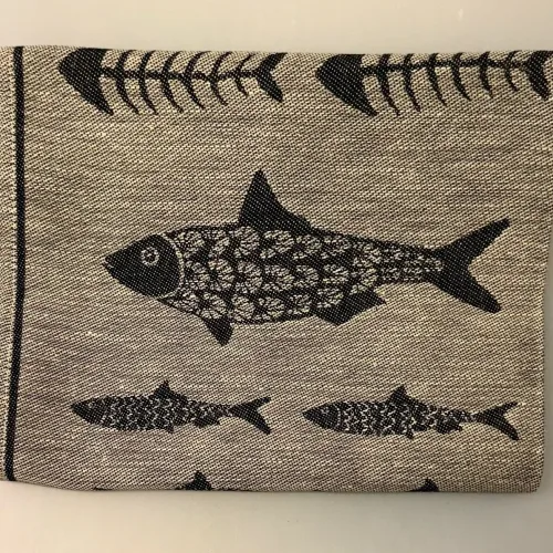 Viskestykke med Hør - Fisk, Viskestykke vævet - Hør/Bomuld - Fisk, fisker, fiskeri, eksklusivt, lækkert hørviskestykke, køkken, gaveide,, sort, biti, ribe, vadehavet, nationalpark, nyt køkken