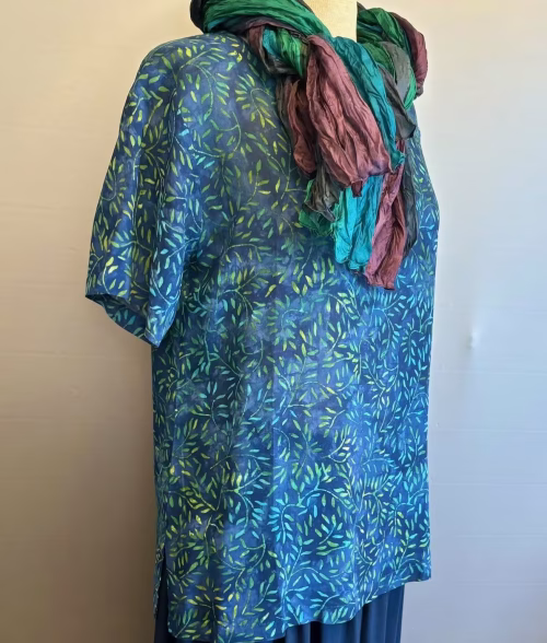 Batikbluse Model 164 - Seaweed Blå Grøn, lamloro, pacific, blå, ranker, småmønstret,