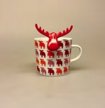 Tesi - Te si til Krus - Elg Rød, Krus - Porcelæn med Elge Rød Orange Pink, Moz, MULLS51, kop, krus, svensk, motiv, elg, elsdyr, sjovt, gave, kaffe, te, kakao, tekrus, tekop, kaffekop, kaffekrus, kontor, personligt, biti, ribe, dansk, design, skandinavisk, scandi,