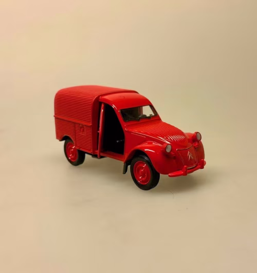 Modelbil Citroën 2CV Fourgonette - Rød, knaldrød, brandbil, citroen, 2cv, varebil, varevogn, arbejde, fransk, design, bil, model, bilmodel, retro, ældre, biti, ribe, gave, gaveide, kørekort, frankrig, emigrere, pensionist, flytte, sumbolik