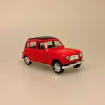 Modelbil Renault 4 - Rød, knaldrød, fransk, design, bil, model, bilmodel, retro, ældre, biti, ribe, gave, gaveide, kørekort, frankrig, emigrere, pensionist, flytte, symbolik