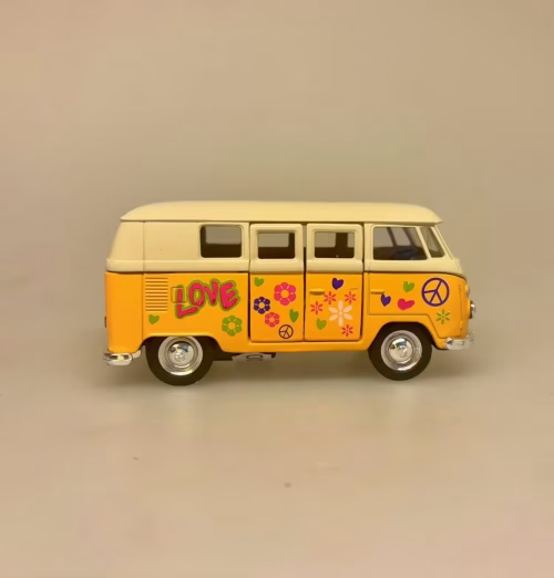 VW Folkevogns Rugbrød - Samba Gul/hvid Flower Power, goki, 12171, VW Folkevogns Rugbrød - Samba blå, VW Folkevogns Rugbrød - Samba Blå/Hvid, bus, folkevogn, folkevognsbus, rugbrødsbil, rugbrød, varebil, surfer, surferbus, hippue, hippiestyle, ud i det , nostalgi, 70'erne, modelbiler, modelbil, volkswagen, samba, bully, biti, ribe