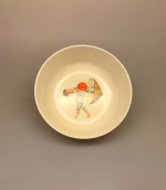 Elsa Beskow Skål - Tomtebo Børnene, skål, morgenmad, børneservice, børn, ymerskål, morgenmadsskål, svensk, nordisk, elsa beskow, skovnisser, de små, biti, ribe, melamin, food safe, godkendt, sikker, fin, sød, billig, nostalgisk, barnedåb, dåbsgave, tomtebo, paddehatte, moderne, småbørn, baby, fødselsdag, gave, barselsgave