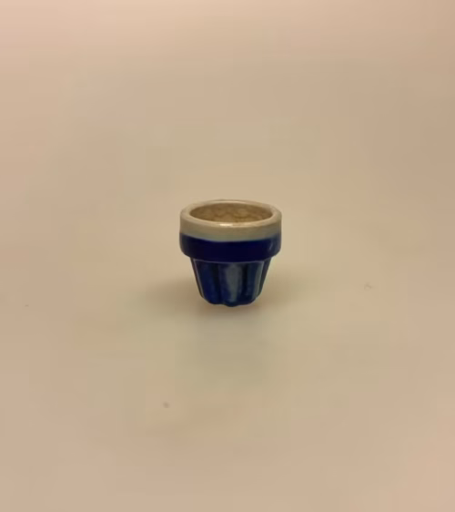 Kun én af Hver - Keramik Form med Saltglasur, postejform, bagning, bageform, den store bagedyst, sjov, tale, sang, symbolsk, unika, one of a kind, håndlavet, dukehusting, nissedør, nissetilbehør, nisseting, dukkehus, tilbehør, ting, julekaleder, 1:12