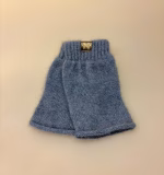 Pulsvarmere i Blød Possum Uld - Dueblå, lyseblå, bahama, 181, denimblå, denim, jeans, gråblå, luksus, elegant, stilig, muffedisser, håndledsvarmere, pulsvarmere, fingerløse, åbne, korte, figre, strik, strikvanter, arbejde, kontor, koldt, fingerfri, mobil, handsker, vanter, possum, angora, lune, bløde, lækre, holde, varmen, gave, gaveide, smarte, lækre, kvalitet, fine, biti, ribe, new zealand,