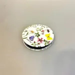 Rundt Spejl med Blomster og Sommerfugle, lommespejl, foldespejl, taskespejl, rundt, sødt, makeup, sminke, vain, kosmetik, gave, lille, gaveide, natur, flora, insekter, bio, diversitet, vild med vilje, natur, biologi, feminint, sødt, isabelle rose, biti, ribe, vadehavet, IR MIR 3, meadow