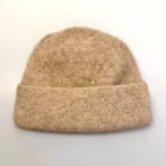 Possum Hue Dobbelt med Opslag - Beige, 645, oyster, camel, lysebrun, fluffy, blød, ekstrasoft, damehue, hat, strikhue, strikhat, strikket, let, lun, varm, blød, elegant, luksus, flot, klassisk, dobbeltstrikket, smart, luksus, kvalitet, cashmere, cashmir, biti, ribe, sort sol, vadehavet, out door, accessoires, tilbehør, vinter, efterår, new zealand