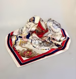 Silketørklæde Bandana Maritimt Blå Rød, skibe, flag, signalflag, sporty, sejler, elegant, cool, cruise, chic, TC, S, BH, 2405, 53, rød, blå, motiv, lille, firkantet, kvadratisk, lækkert, kvalitte, silke, silkeørklæde, blank, fed, silkesatin, smuk, gave, gaveide, halsklud, taske, taskepynt, nicky, nicki, tuch, bandana, luksus, lady, like, dame, biti, ribe, sejlerliv, søhest, knob,