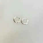 Creoler i Sølv Ø 10 mm Glatte Hoops 2 mm. SØ 2010, små, kraftige, tykke, chunky, simple, statement, hoops, runde, øreringe, loops, billige, flere huller, ringe, glatte, blanke, ægte, sølv, sterling, stie a, maanesten, enamel, jane kønig, dansk, design, brands, hverdags, biti, ribe, huggies