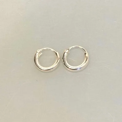 Creoler i Sølv Ø 14 mm Glatte Hoops 3 mm, sø 3014, tykke, kraftige, glatte, runde, ringe, øreringe, creoler, ægte,ren, sterling, sølv, sølvøreringe, hoops, kvalitet, billige, tilbud, flotte, kraftige, simple, stilede, stilige, moderne, design, brands, dansk, stine a, maanesten, enamel, cph, biti, ribe, 925