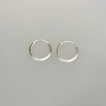 Creoler i Sølv Ø 14 mm Glatte Hoops med Kantet Profil, firkantet, runde, øreringe, hoops, ringe, ægte, sterlig, sølv, billige, kvalitet, maanesten, stine a, enamel, cph, dansk, design, brands, smykker, holdbare, specielle, stilede, stilige, enkle, tilbud, cool, små, simple, 14 mm, 39-E-14, biti, ribe