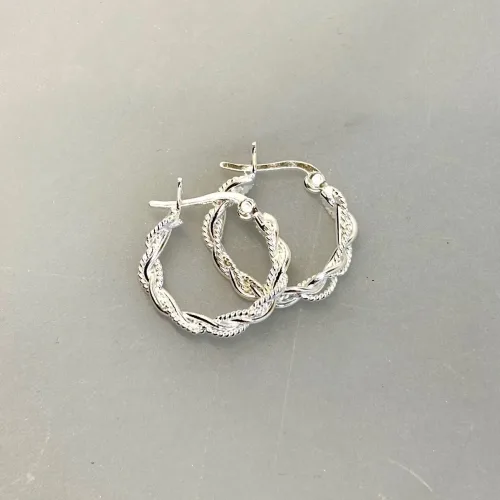 Creoler i Sølv Ø 16 mm Hoops Dobbelt Snoede Lyse, sø 1016, tykke, kraftige, twistet, snoninger, femin, chunky, cool, små, moderne, boho, stilige, stil, elegante, flotte, særlige, smarte, øreringe, hoops, creoler, øreringe, ægte, ren, sølv, sterling, smykker, stine a, jane kønig, pico, maanesten, biti, ribe, holdbare, nikkelfri,