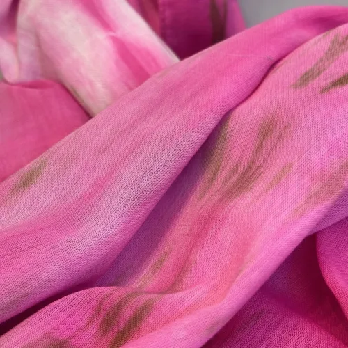 Djian Batik Tørklæde - Pink Nougat, pink, cerise, økologisk, rosa, frisk, somerligt, forårs, moderne, lækkert, smart, bomuld, ren, let , kvalitet, flot, biti, ribe