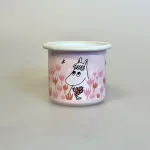 Mumi Metal Krus 25 ml - Lille My og Snorkfrøkenen, 1711-025-03, girls, lyserød, rosa, girly, pigekrus, pigekop, lille my, snorkfrøken, pink, 25 cl, blomstereng, bier, biodiversitet, vilde, blomster, margueritter, emalje, kop, krus, muurla, mumitrolde, mumikop, mumikrus, skovtur, til, børn, bålmad, biti, ribe, gave, fødselsdagsgave, barselsgave, dåbsgave