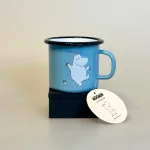 Mumi Metal Krus 25 ml - Mumi Lyseblå, retro, blå, 1701-025-21, drenge, drengekop , drengekrus, emaljekrus, emaljekrus, emalje, kop, krus, muurla, mumitrolde, mumikop, mumikrus, skovtur, til, børn, bålmad, biti, ribe, gave, fødselsdagsgave, barselsgave, dåbsgave, drenge, babyblå, drengekop, drengekrus, baby, shower