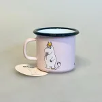 Mumi Metal Krus 25 ml - Snorkfrøkenen Rosa, lyserød, pink, pige, pigekop, pigekrus, baby, shower, 1701-025-07, kæreste, girly, pigekrus, pigekop, lille my, snorkfrøken, pink, 25 cl, blomstereng, bier, biodiversitet, vilde, blomster, margueritter, emalje, kop, krus, muurla, mumitrolde, mumikop, mumikrus, skovtur, til, børn, bålmad, biti, ribe, gave, fødselsdagsgave, barselsgave, dåbsgave,