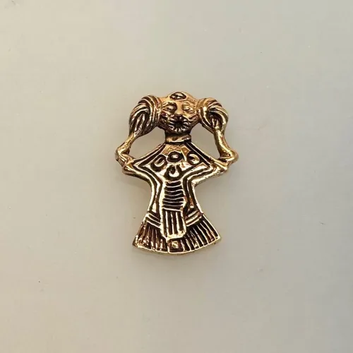 Viking Vedhæng i bronze - Freja lille, kærlighedsgudinde, frugtbarhed, amulet, vedhæng, kvinde, feminini, fletninger, flettet hår, bronze, vikingesmykke, aser, gudinde, asatro, fund, original, ægte, gylden, smykke, vikingesmykker, museumssmykker, udgravninger, odin, biti, ribe