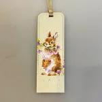 Bogmærke Karton med Kanin, vilde kaniner, rabbit, bm 032, kløver, rødkløver, wrendale, marsvin, kæledyr, hamster, mus, løvehoved, dansk, danmarks, fauna, dyreliv, vild natur, wrendale, bogmærke, læsehest, elsker bøger, gavekort, til bøger, boggave, æseløre, gaveide, naturen, biti, ribe,