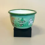 Mumi Metal Skål 3 dl - Mumi Sniff og Mumrik, boys, grøn, muurla, mumi, mumitroldene, finsk, finland, eventyr, børneservice, børneskål, børnetallerken, drenge, mumrik, sniff, venner, emalje, emaljeskål, emaljeret, bålbad, morgenmadsskål, morgenmadstallerken, mumiskål, mumiting, lækker, smart, praktisk, biti, ribe