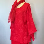 Tunika Jati Lige med Slidser - Rød Fleur, Rot 38, postkasserød, rigtig, rød, , biti, ribe, kvalitet, behagelig, økologisk, bomuld, farver, store størrelser, vidde, løs, slankende, flot, klædelig, hør, tunika, diva, natur, åndbar, batik, tryk, bæredygtig, hørbluse, hørtunika, lang, slankende