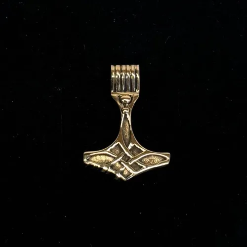 Vikingevedhæng i Bronze - Thorshammer med Keltisk Flet, lille, kd, bra, 233, mjølner, keltisk flet, smal, evigheden, mjølner, thorshammer, vedhæng,smykke, bronze, vikingesmykke, vikinger, gamle, guder, museums, museumssmykker, nordiske, guder, aser, asgaard, kopi, vikingekopi, udgravninger, gylden, bronze, halskæde, gaveide, maskulin, til mænd, til drenge, herre, flad, ægte, original, speciel, amulet, biti, ribe