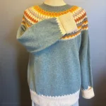 Harley of Scotland - Færø Pullover Super Soft - Lys Petrol, oribe green, søgrøn, petrol, støvet, blå, gråblå, supersoft, ekstra, soft, blød, superfin, super, fin, let, cashmere, kradser ikke, behagelig, smart, moderne, pulsvarmere, særlig, skotsk, færømønster, færøstrik, islænder, indendørs, sporty, feminin, pullover, sweater, fintstrikket, tynde pinde, let, efterårsstrik, smuk, lækker, kvalitet, harley,