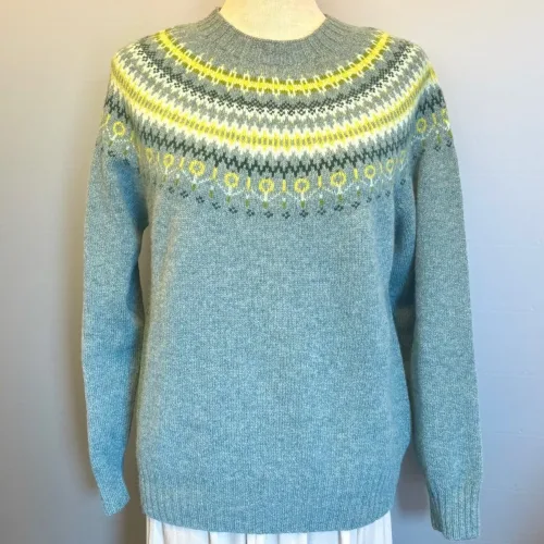 Harley of Scotland - Færø Pullover Super Soft - Søgrøn, oribe, green, lys, petrol, gråblå, støvet, blå, ekstra, blød, cashmere, super, soft, fine, uld, lammeuld, merino, kradser ikke, lun, varm, skøn, smart, lækker, kvalitet, eksklusiv, klassisk, luksuriøs, gave, gaveide, efterår, vinter, sweater, let, tynd, indendørs, skotsk, traditionel, damestrik, ulden, fintstrikket, færø, færømønster, islænder, skotland, biti, ribe, piger, damer,