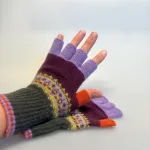 Eribé Strikkede Vanter med Åbne Fingre Copperland, lilla, oliven, mættede, efterårsfarver, dybe, smukke, fintstrikkede, fingerløse, uden fingre, bordeaux, gave, gaveide, sporty, korte fingre, fingervanter, fingerhandsker, mobilhandsker, muffedisser, ren, uld, blød, let, lun, lækker, kvalitet, skotsk, skotland, mønster, mønsterstrik, fintstrkkede, tynde, elegante, brune, farver, diskrete, klassiske, dame, accessoires, tilbehør, smarte, gave, gvaeide, biti, ribe