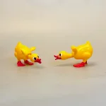 Nikke Dyr - Gul Ælling, duck, wa-, gul, and, ælling, badeand, vippedyr, vippe, nikke, nikkedyr, fugl, bade, gå glad i bad, sjov, retro, figur, 60'erne, biti, ribe, gave, symbolsk, badedyr, sommerferie, konfirmand, svømning,