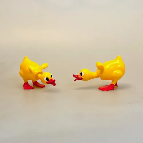 Nikke Dyr - Gul Ælling, duck, wa-, gul, and, ælling, badeand, vippedyr, vippe, nikke, nikkedyr, fugl, bade, gå glad i bad, sjov, retro, figur, 60'erne, biti, ribe, gave, symbolsk, badedyr, sommerferie, konfirmand, svømning,